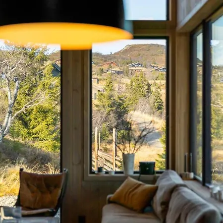 Ski-in Mountain Cabin.5 Br.sauna.veggli *